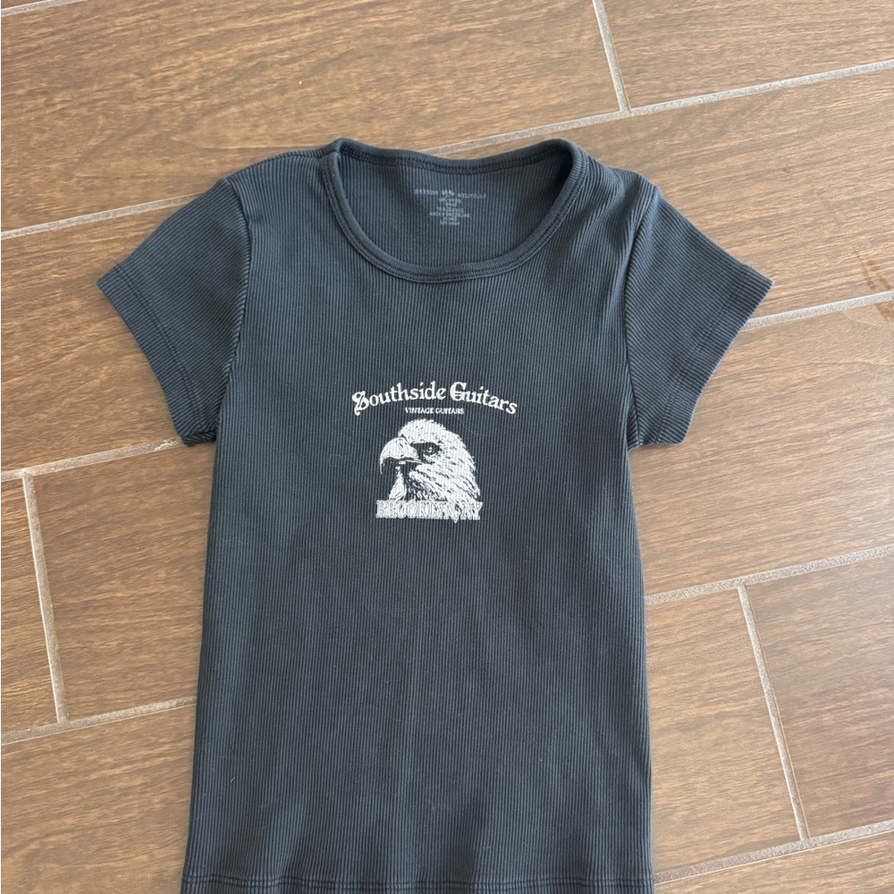 Brandy Melville ribbed slim tee